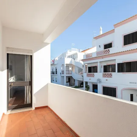 Marina Apartment *